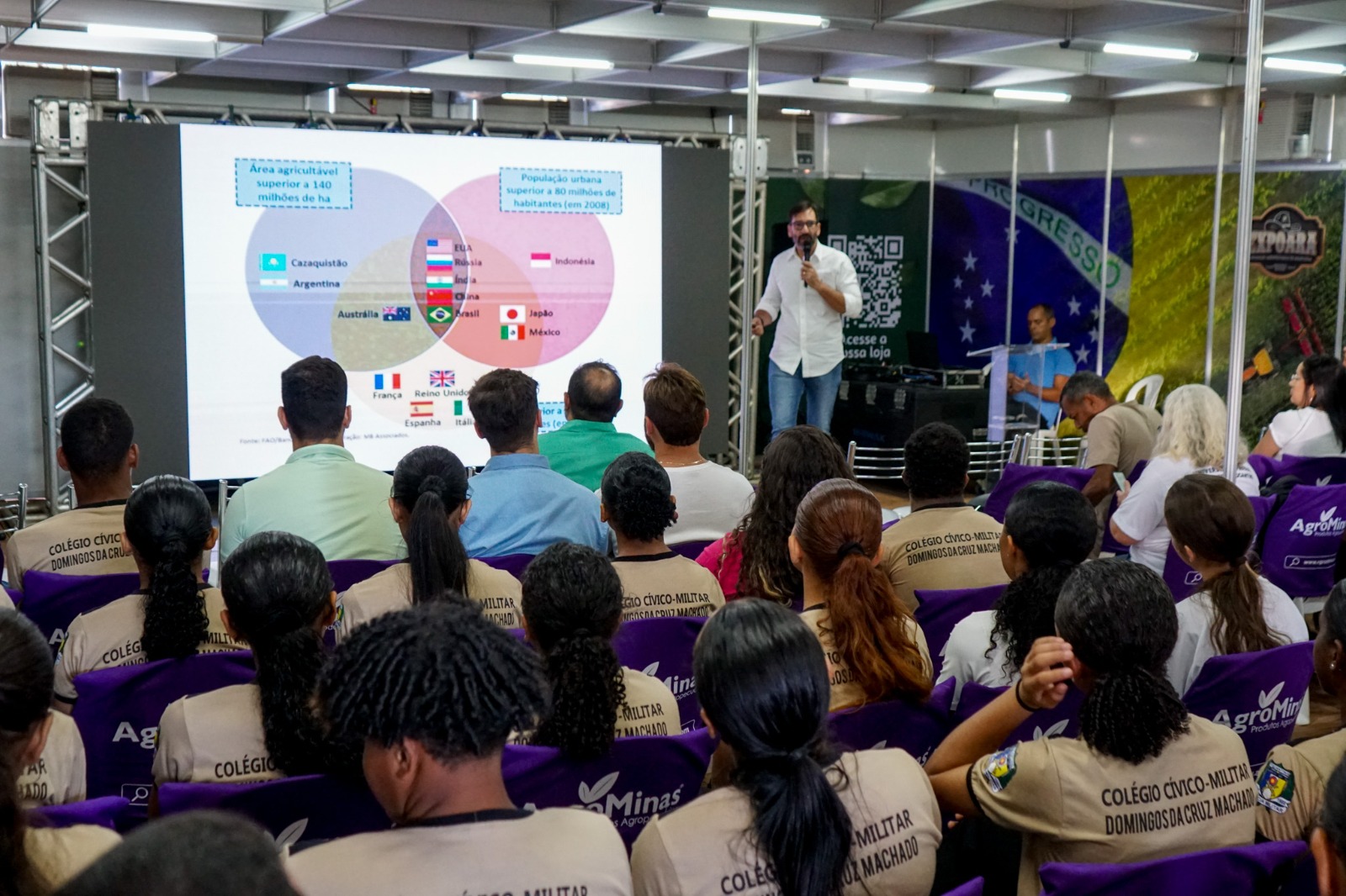 O fórum foi realizado pela Prefeitura de Araguaína em parceria com a Semana Tecnológica do Sebrae e dentro da programação da 56ª Expoara