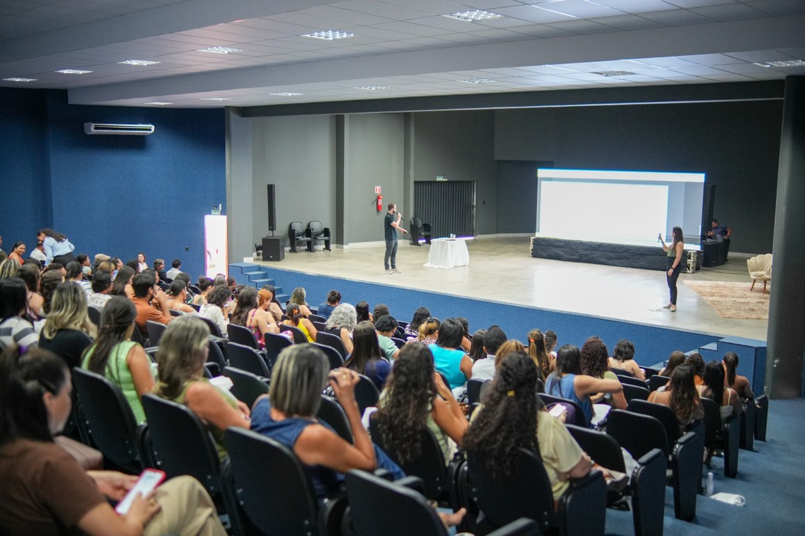 Capacitação em Terapia ABA fortalece rede de atendimento a autistas em Araguaína