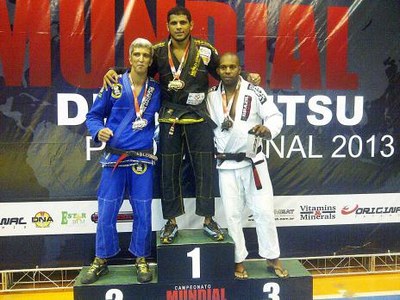 Araguainense é campeão mundial profissional de jiu-jitsu