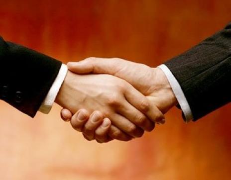 Empresas locais recebem capacitação sobre licitações