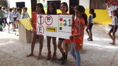 Escola municipal antecipa a Semana Nacional do Trânsito
