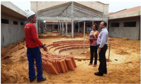 Prefeitura cobra agilidade em construção de creches