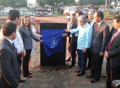 Prefeito prestigia lançamento da Pedra Fundamental do novo Fórum da cidade