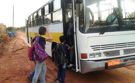 Município mantém transporte escolar da Rede Estadual até 20 de abril