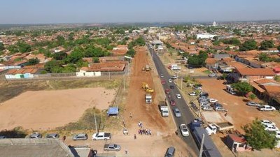 Nesta segunda, Dimas visita obras de duplicação da Av. Filadélfia