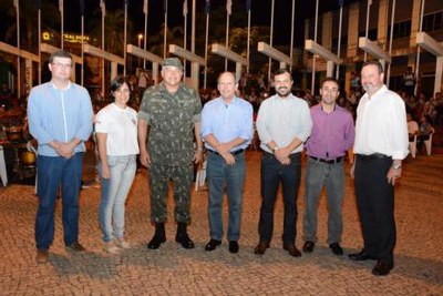 Prefeito acompanha ações com Exército no combate ao Aedes em Araguaína