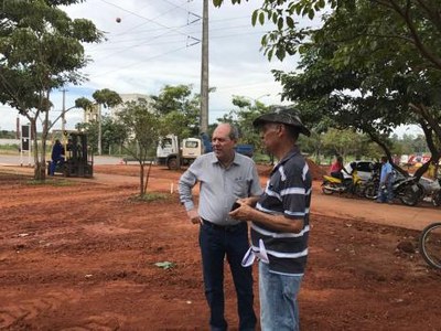 Com reivindicação de Dimas, canteiro central da BR-153 é revitalizado