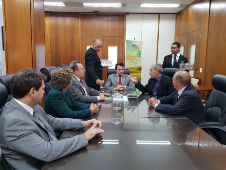 Parceria entre Prefeitura e Ministério da Agricultura viabiliza abertura de frigoríficos em Araguaína