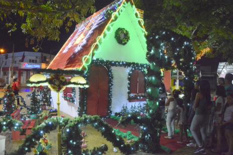 Prefeitura propõe concurso de decoração natalina com descontos no IPTU