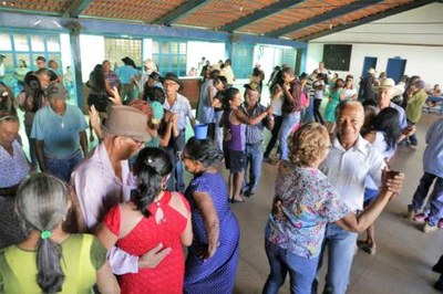 Atendimento ao idoso encerra trabalho técnico social nos bairros