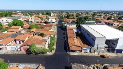 Dimas assina contrato de repasse para obras de pavimentação em Araguaína