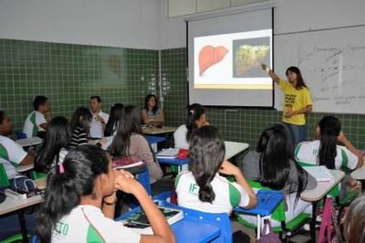 Vigilância Epidemiológica realiza campanha de conscientização sobre Hepatites Virais