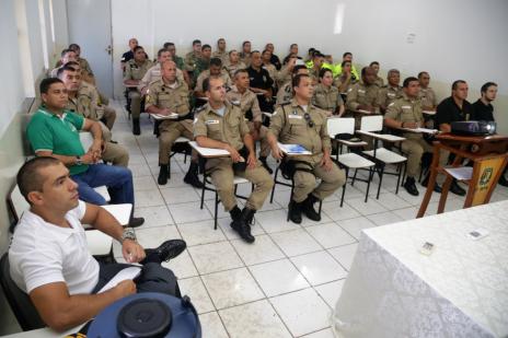 Agentes da ASTT participam de curso da Capitania Fluvial do Tocantins