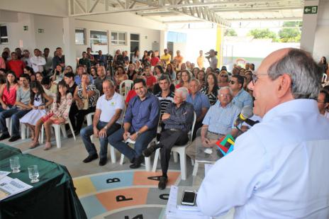 “Araguaína é única no Estado com vagas sobrando na Educação”, afirma Dimas