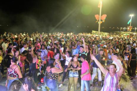 Mais de 5 mil  pessoas passaram pela Via Lago durante as primeiras noite de Carnaval