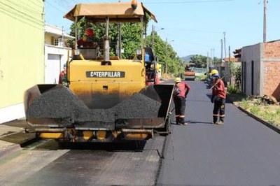 Mais de 35 bairros de Araguaína receberão novo asfalto