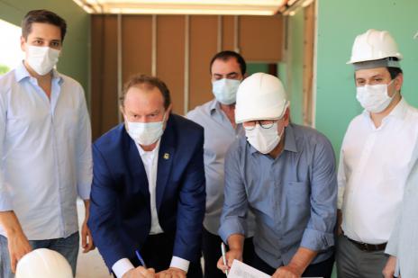 Para Dimas, “há expectativa do Governo colaborar com quantia maior para hospital”