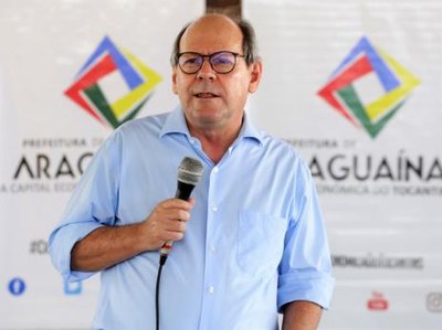 Ronaldo Dimas paga primeira parcela do 13º salário em Araguaína