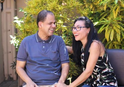 Amor sem face: Casal supera junto o preconceito contra a cegueira