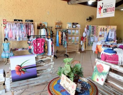 Coletivo de Mulheres Maria Criativa auxilia moradoras no combate à fome e à pobreza menstrual