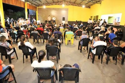 Wagner anuncia obras e regularização fundiária para Parque Bom Viver e Barros