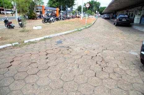 Araguaína avança na pavimentação dos bairros e vai recuperar acesso ao Terminal Rodoviário