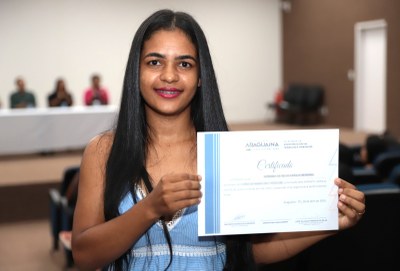 “Eu só havia trabalhado como empregada doméstica e hoje eu tenho meu próprio negócio”, conta aluna do Centro de Geração de Renda de Araguaína