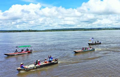Belezas naturais de Araguaína atraem passeio náutico com mais de 100 pessoas