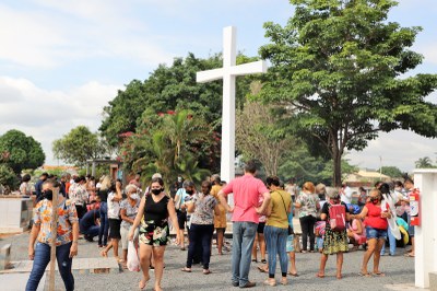 Cemitério São Lázaro terá missa em comemoração ao Dia das Mães neste domingo, 14