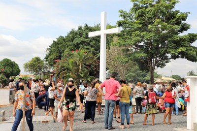 Cemitério São Lázaro terá missa em comemoração ao Dia das Mães neste domingo, 14