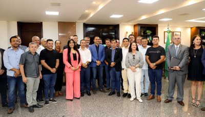 Diálogo: prefeitos e governador debatem transparência no ICMS e busca por recursos tocantinenses retidos em outros estados