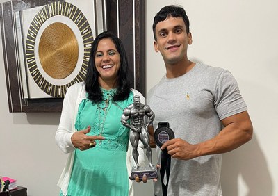 Fisiculturista de Araguaína é destaque em campeonato estadual do esporte
