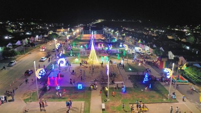 Inauguração da iluminação de Natal e a chegada do Papai Noel fazem parte da programação deste final de semana em Araguaína