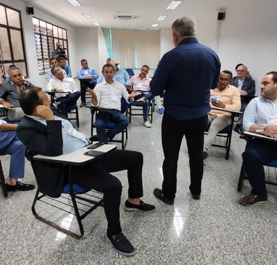 No TCE, Wagner Rodrigues participa de discussões sobre o orçamento para primeira infância e ressalta parceria dos conselheiros