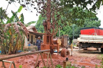 Prefeitura de Araguaína inicia perfuração de 18 poços artesianos em comunidades das zonas rural e urbana