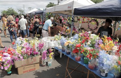 Prefeitura de Araguaína abre cadastro para vendedores ambulantes atuarem no Dia de Finados