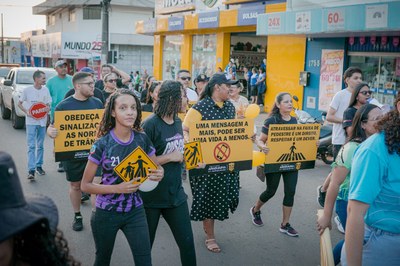 “Todos nós, em algum momento, somos pedestres, então somos parte fundamental do trânsito”, afirma diretora da ASTT durante a 3ª Caminhada da Paz
