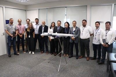 Wagner se reúne com representantes da Azul Linhas Aéreas e confirma novo voo para agosto deste ano