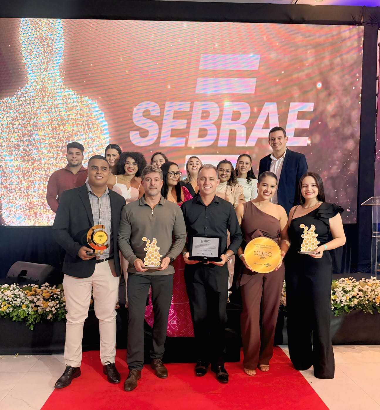 A Casa do Empreendedor oferece suporte técnico completo aos pequenos negócios, atuando desde a formalização até o fortalecimento das atividades econômicas locais.