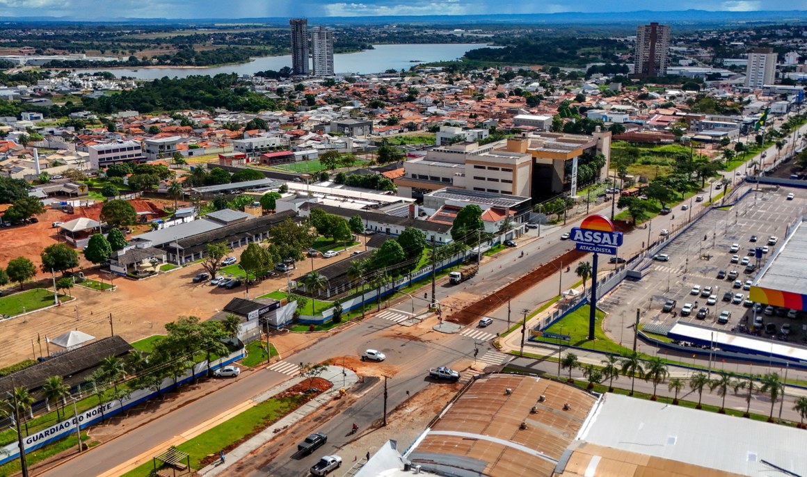 Novos semáforos da Avenida Filadélfia começam a funcionar a partir do dia 22 de abril