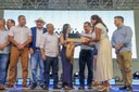 Prefeitura entrega 1.500 computadores para professores e escolas de Araguaína