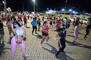 Via Lago recebe aulão especial de Dia das Mães do projeto Movimente-se