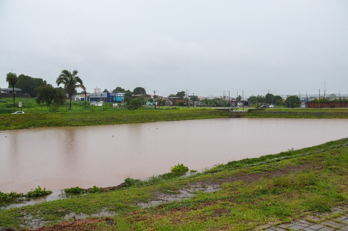 A forte chuva registrada em Araguaína na manhã da última quarta-feira (25), resultou no volume de 50 milímetros em menos de meia hora