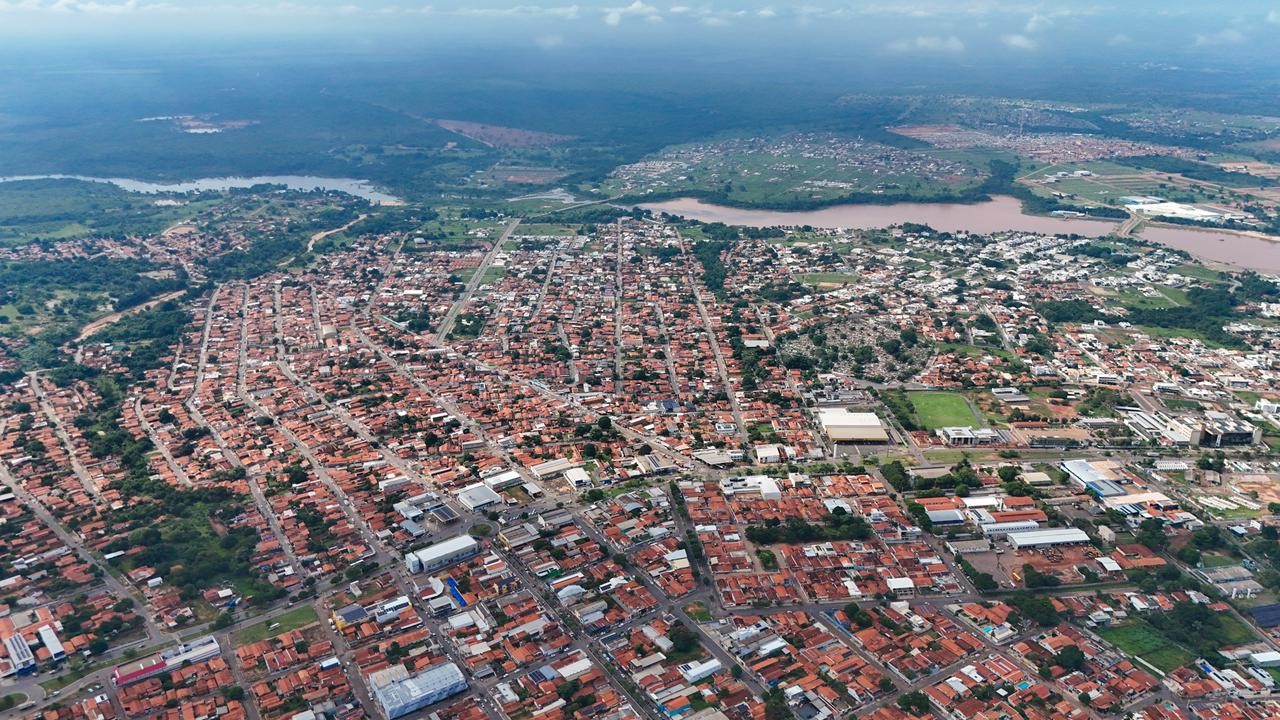 O aumento da demanda e procura pelos serviços públicos nos últimos meses são os principais motivos para a adesão ao horário convencional